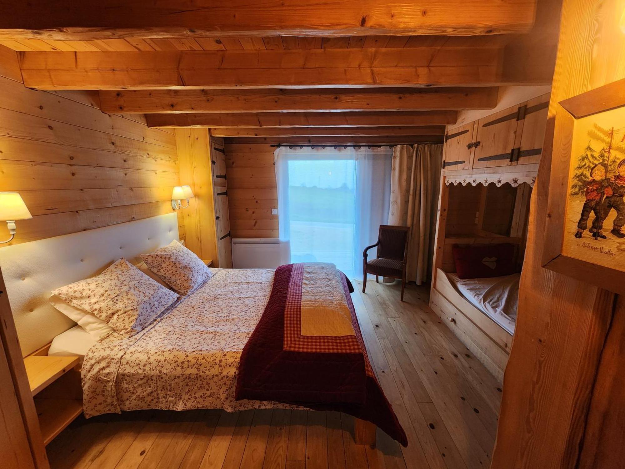 Chalet Le Clos De L'Orme Saint-Lattier Exterior photo